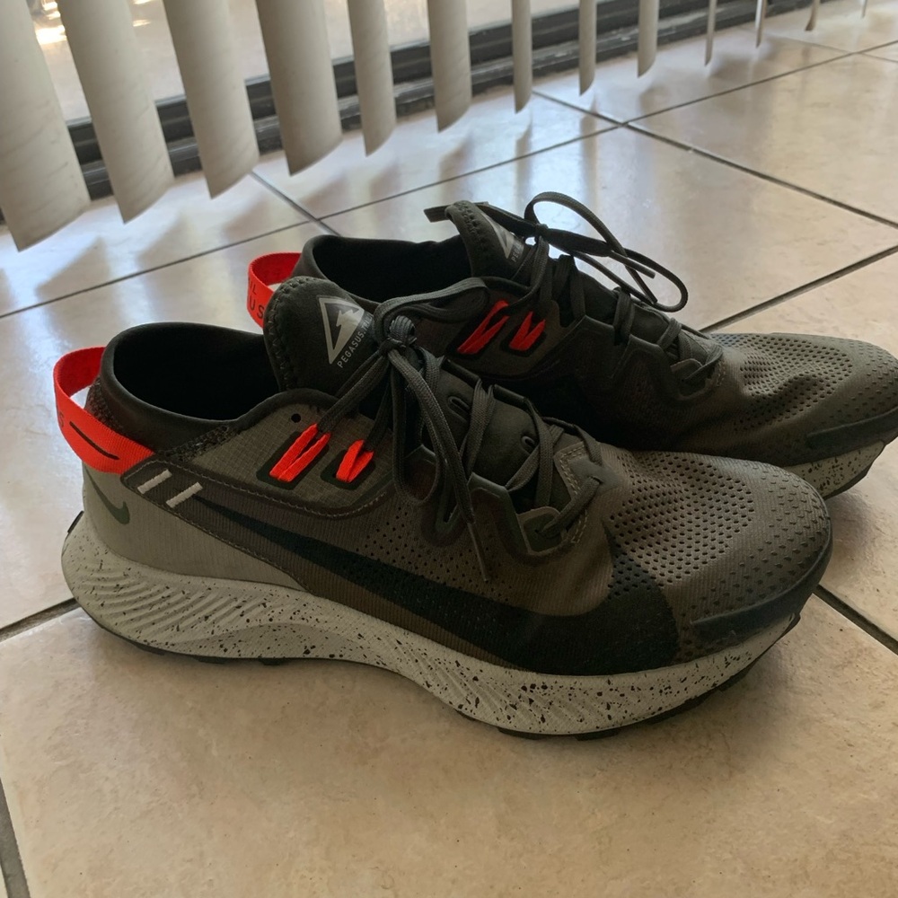 Nike Pegasus Trail 2 Cargo Khaki 9.5